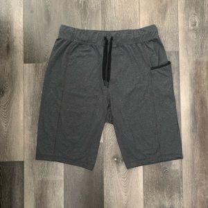 🍋 lululemon Men’s Short; Size LG (33-34)